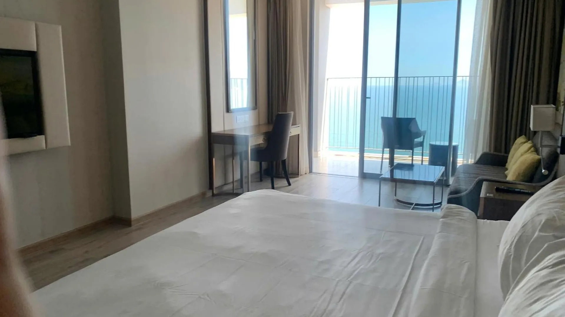 Panorama Nha Trang Skydream Aparthotel